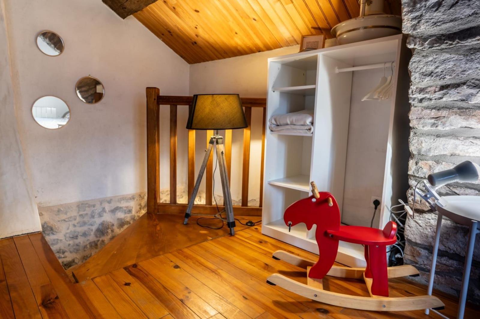 Maison De Village Au Coeur Des Remparts Sainte-Eulalie-de-Cernon Eksteriør bilde